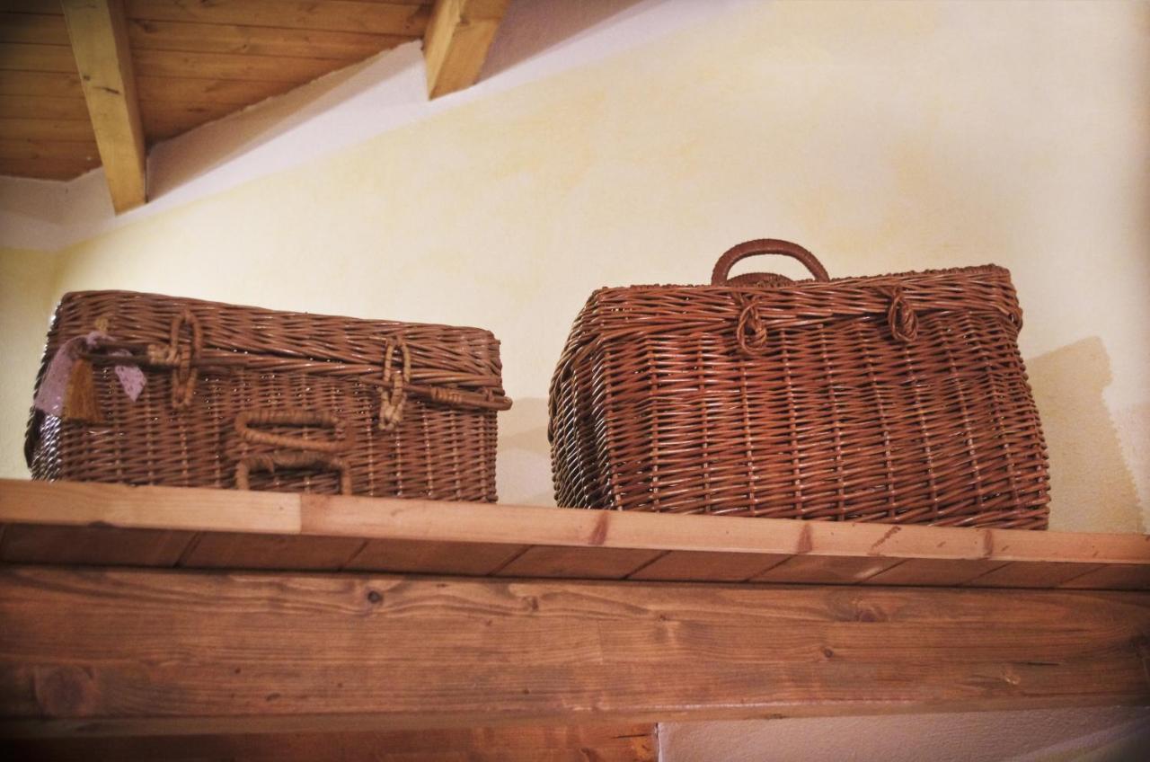 Casa De Ajala - B&B De Charme In Antica Dimora Totalmente Ristrutturata E Dotata Di Tutti I Confort Bagni Privati Spazio Living Patio Esterno Ambienti Climatizzati Degustazioni Prodotti Locali Làconi Exteriér fotografie