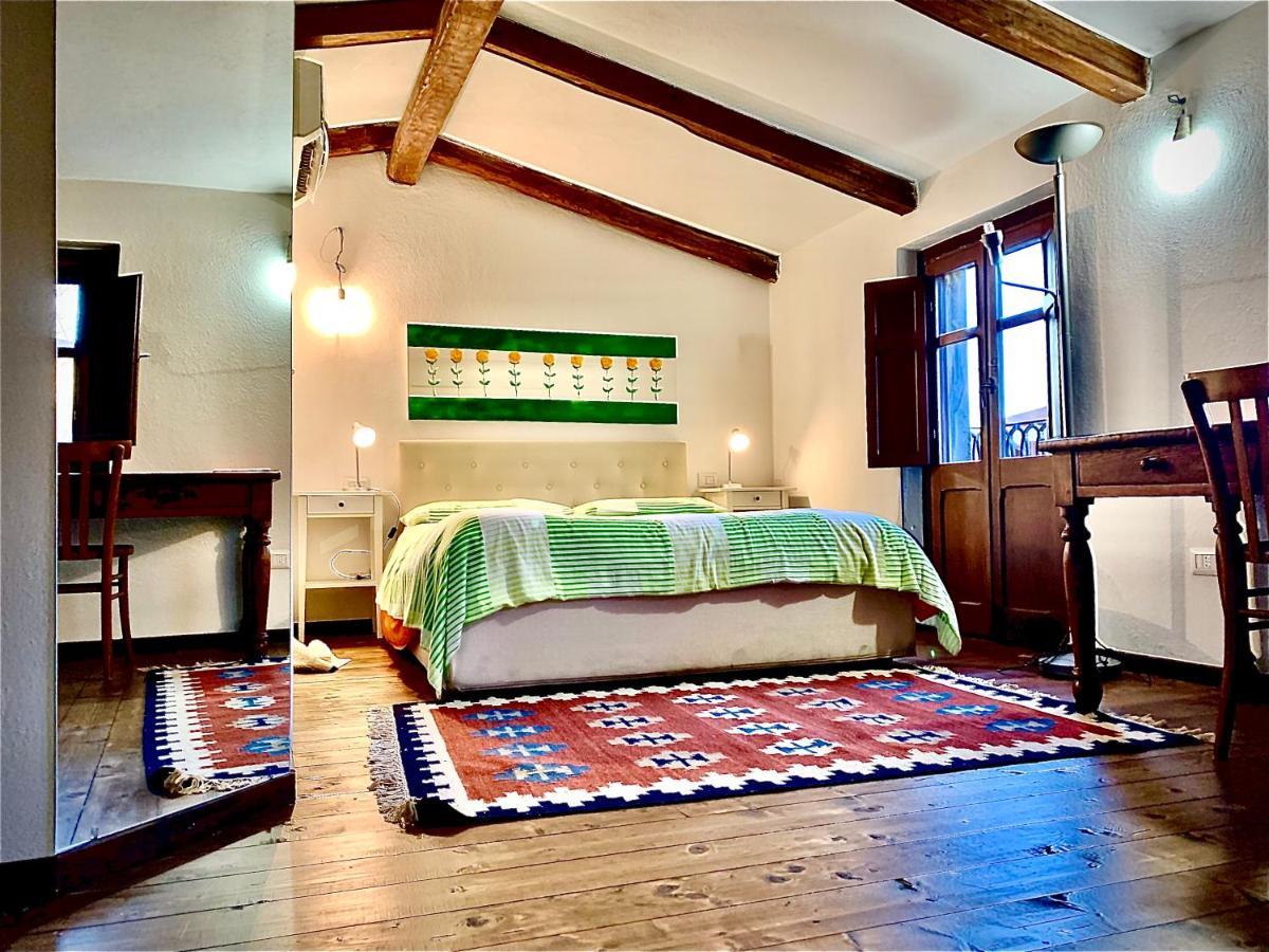 Casa De Ajala - B&B De Charme In Antica Dimora Totalmente Ristrutturata E Dotata Di Tutti I Confort Bagni Privati Spazio Living Patio Esterno Ambienti Climatizzati Degustazioni Prodotti Locali Làconi Exteriér fotografie